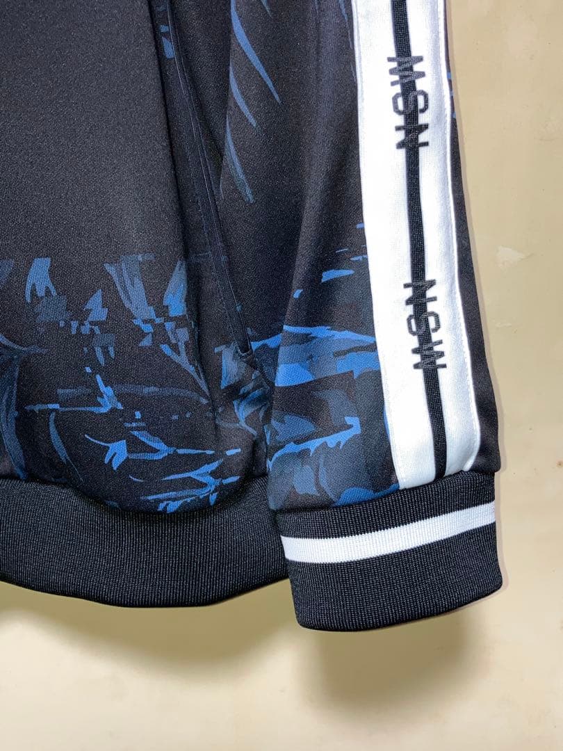 NIKE NSW フローラル トラックジャケット