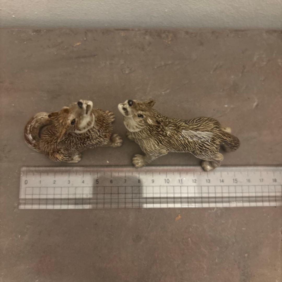 オオカミ　フィギュリン　ペア　レア