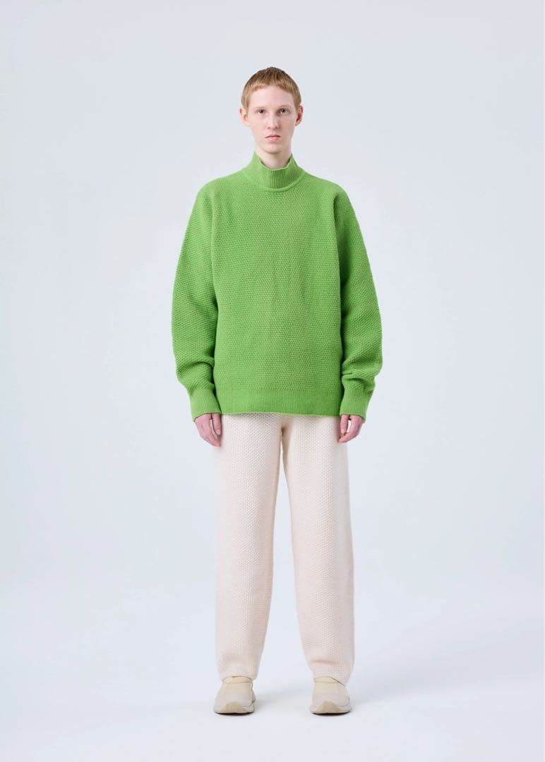 HOMME PLISSÉ ISSEY MIYAKE ハイネックニット