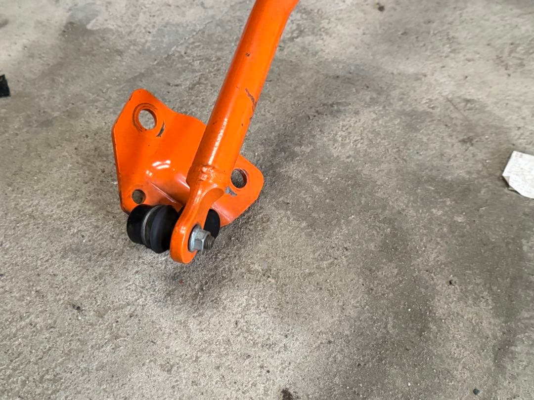 【らん】 ハイエース200系スーパーロングユーアイビークル製 リアスタビ