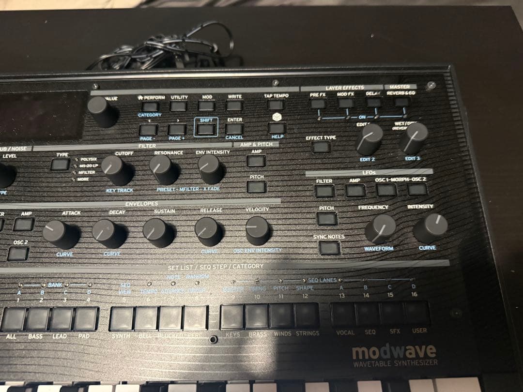 KORG modwave 37鍵 シンセサイザー