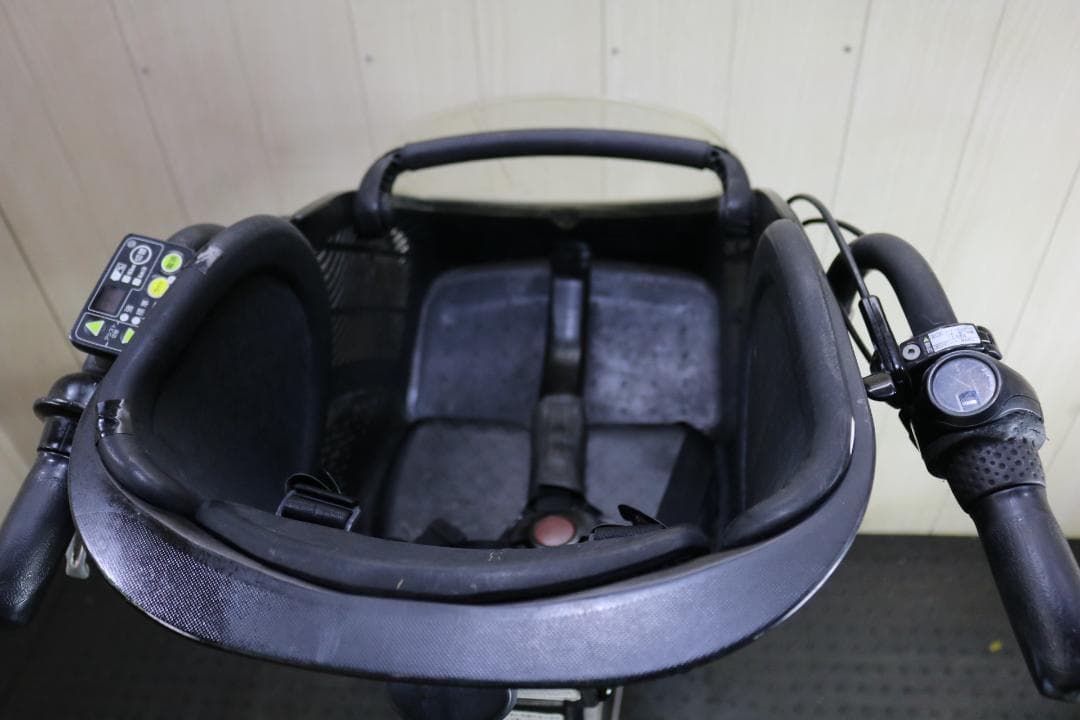 ブリヂストン アンジェリーノプティットe A26L26 20型8.7AH