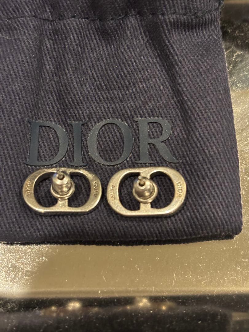 【新品・未使用】Dior ディオール CD Iconピアス シルバー＆クリスタル