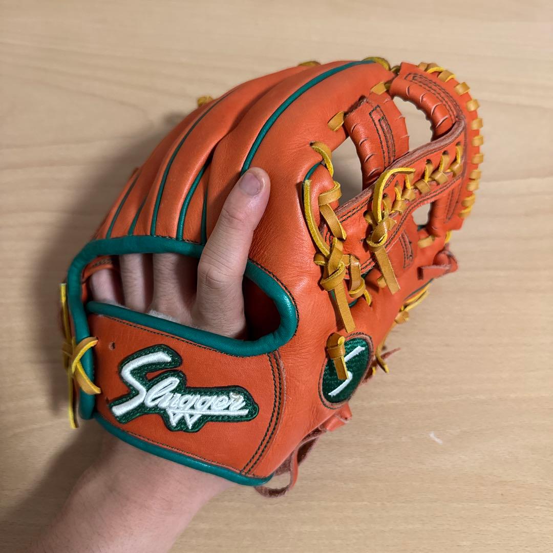 slugger オーダーグラブ　亀澤恭平モデル