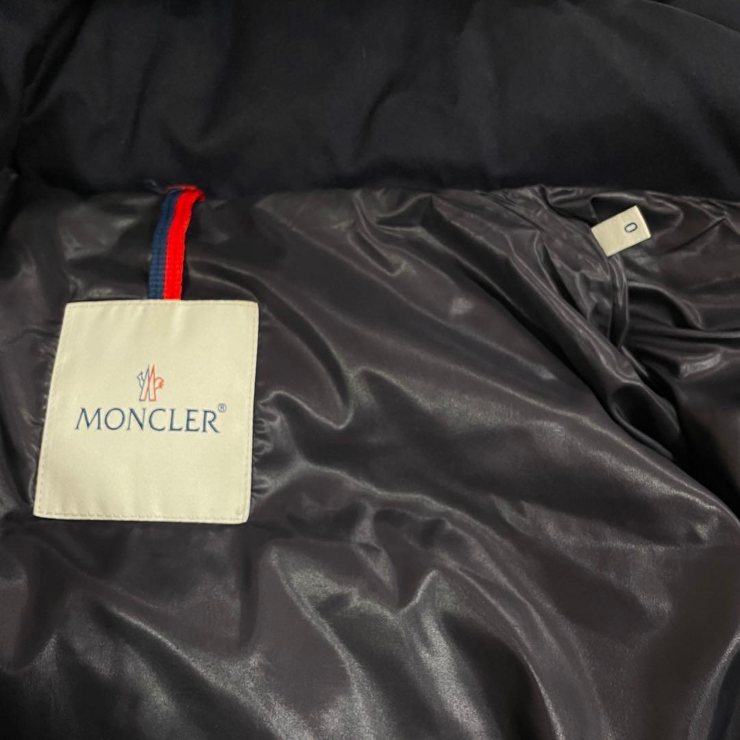 【格安ジャンク】モンクレール ダウン 紺色 セルフ補修あり 腕裏破れあり