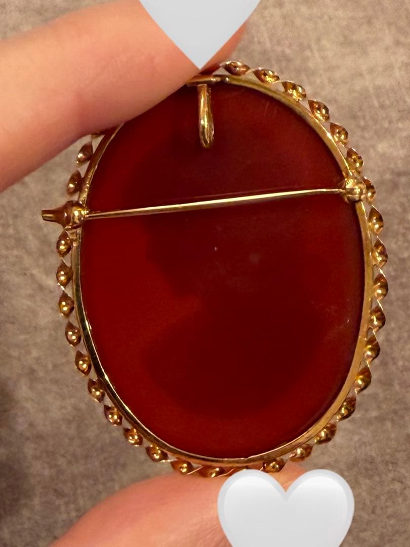 カメオ　ブローチ