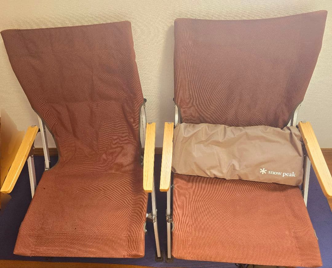 【良品中古】 peak ローチェア30 2脚クッションセット