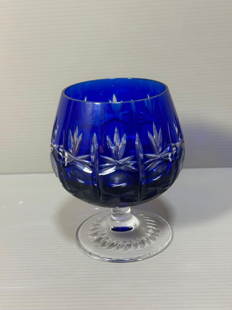 2260 ワイングラス　瑠璃色　切子　未使用