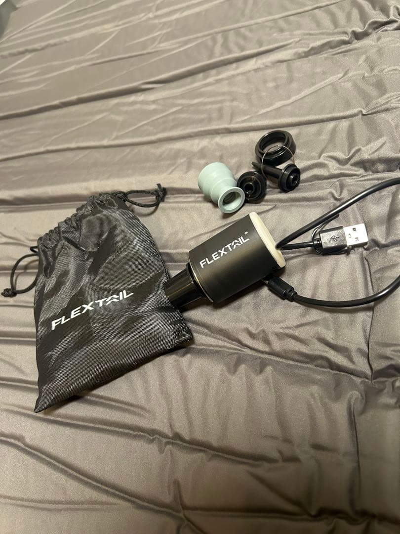 coleman コールマン　インフレーターマット/ダブル➕電動空気入れ