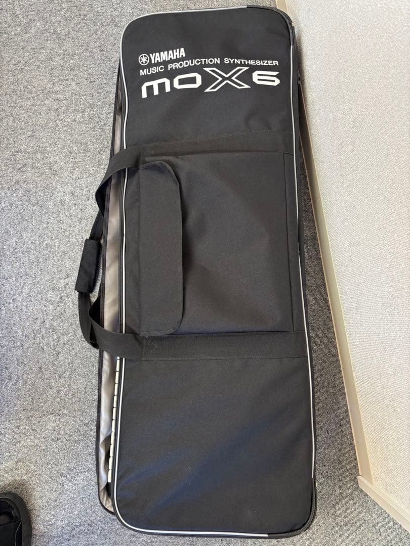 YAMAHA MOX6 シンセサイザー