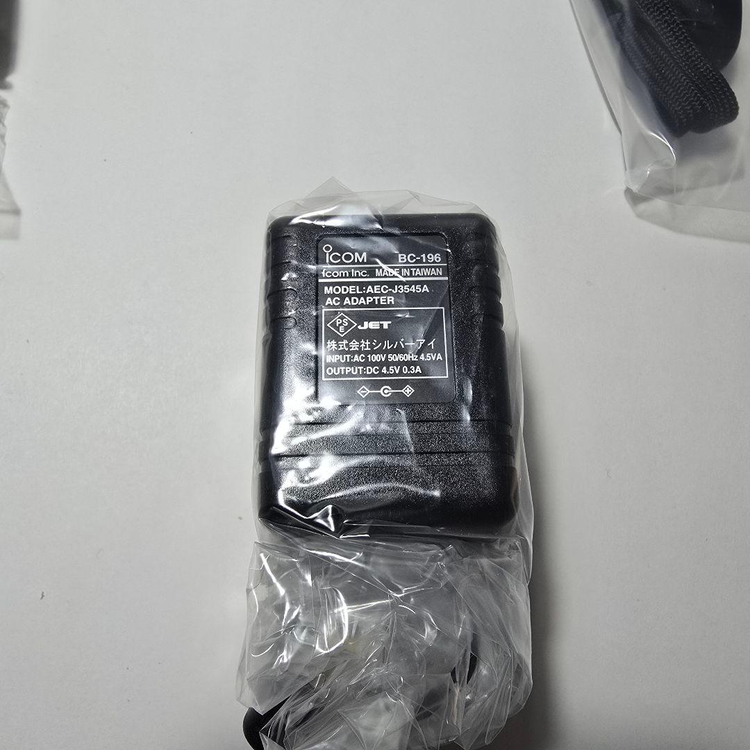 【新品・未使用】ICOM アイコム 広帯域ハンディレシーバー IC-R6