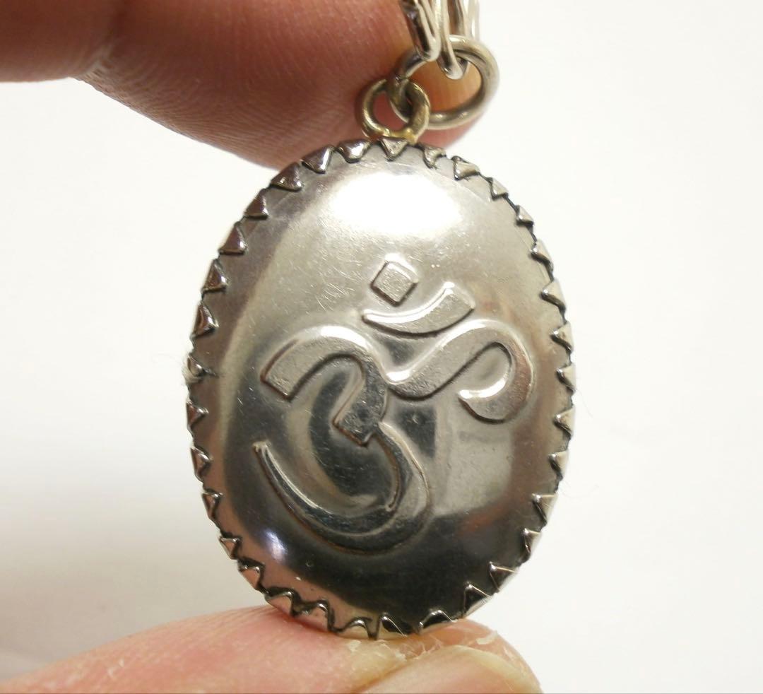 オームペンダント シヴァ・パールヴァティー＆ガネーシャ 神聖ペンダント 藤井風