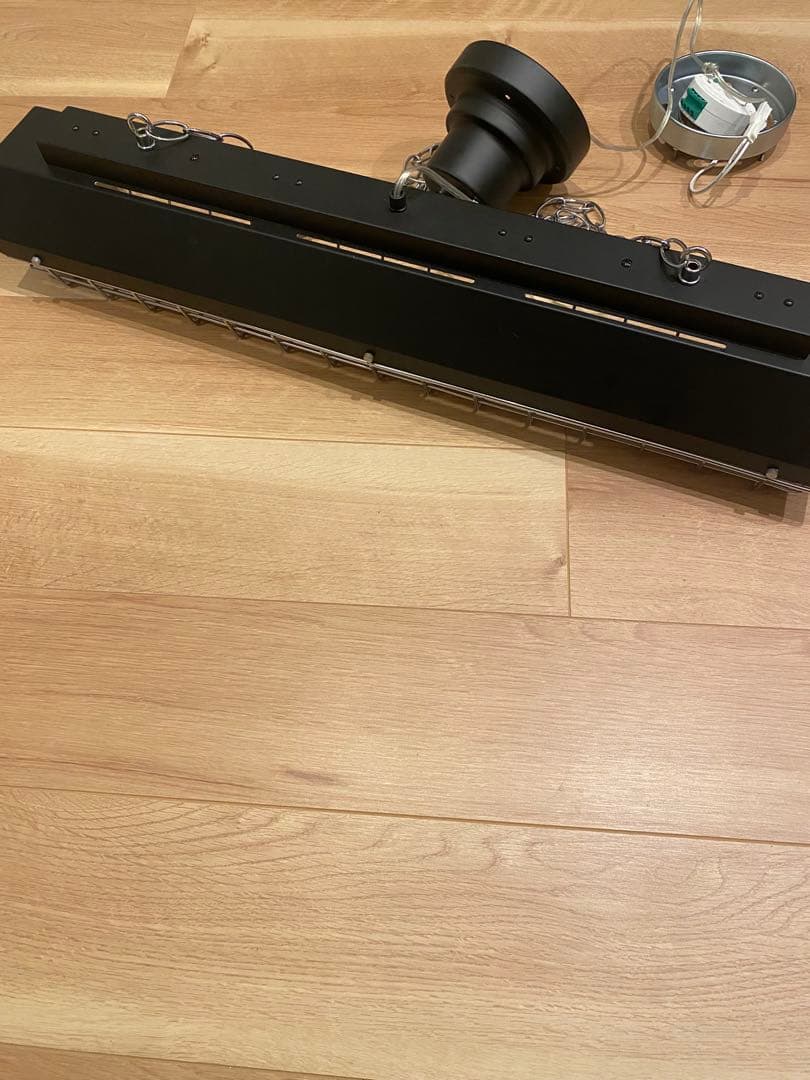 Belled カンテ ペンダントライト 4灯 北欧 インダストリアル 照明