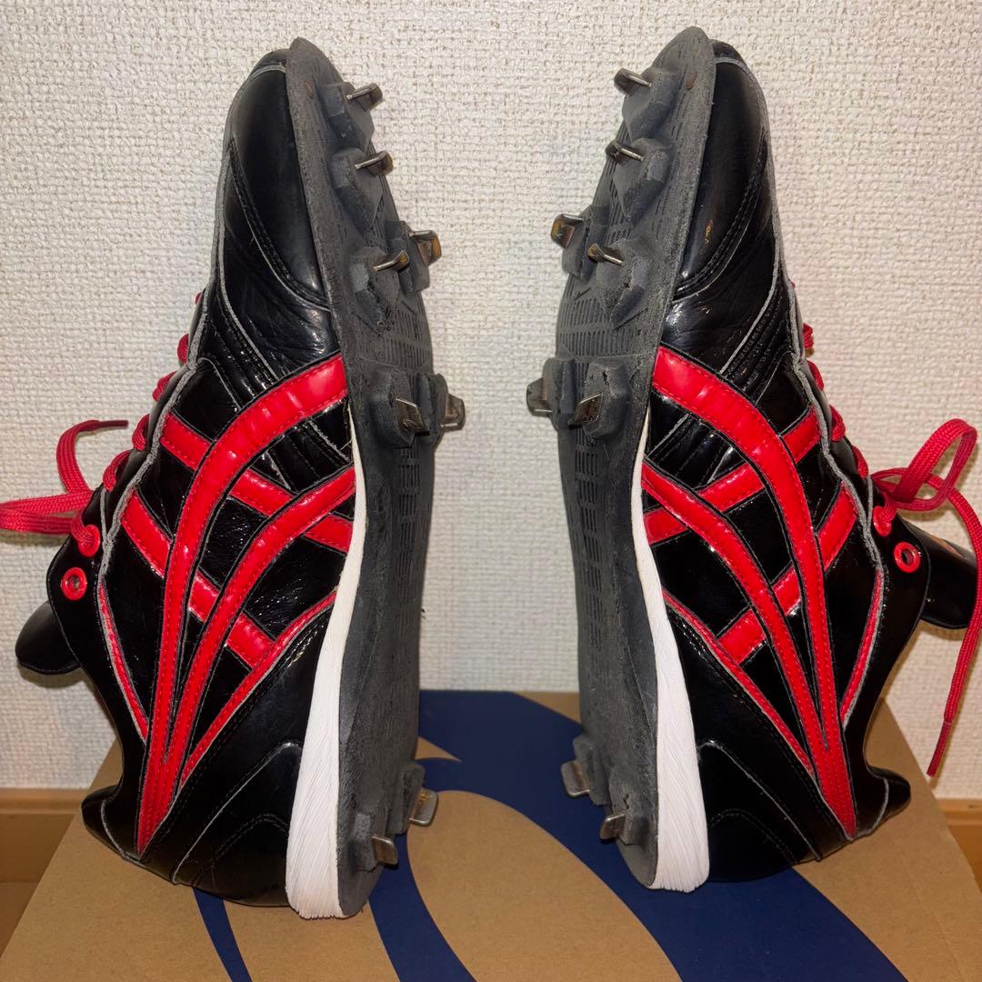 アシックス　ASICS ブラック/レッド スパイク　27.5