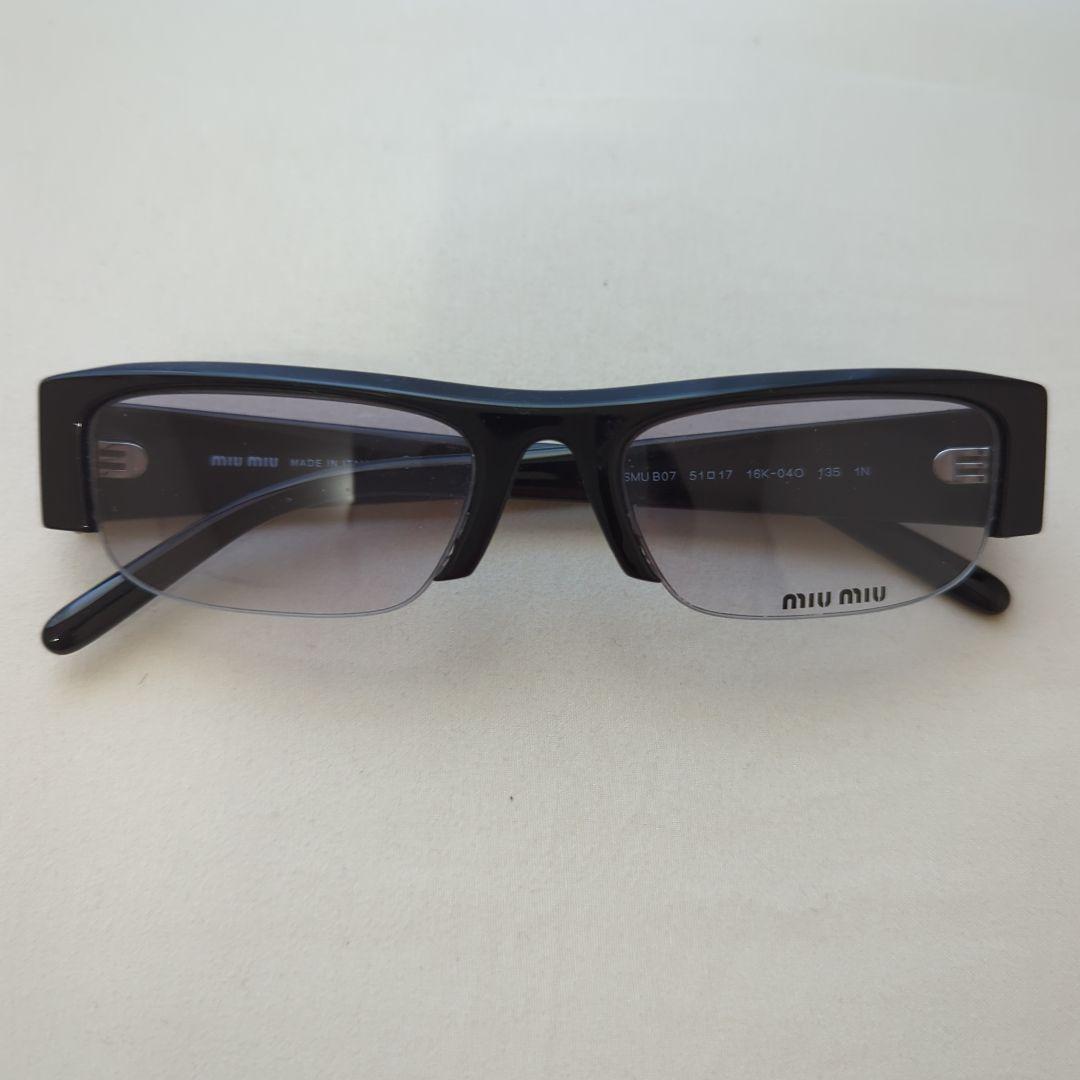 d*y様 MIU MIU ブラック サングラス Vedette Sunglass