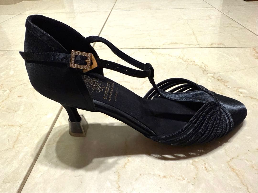 【値下げ】スーパーダンスシューズ　ブラック　社交ダンスシューズ