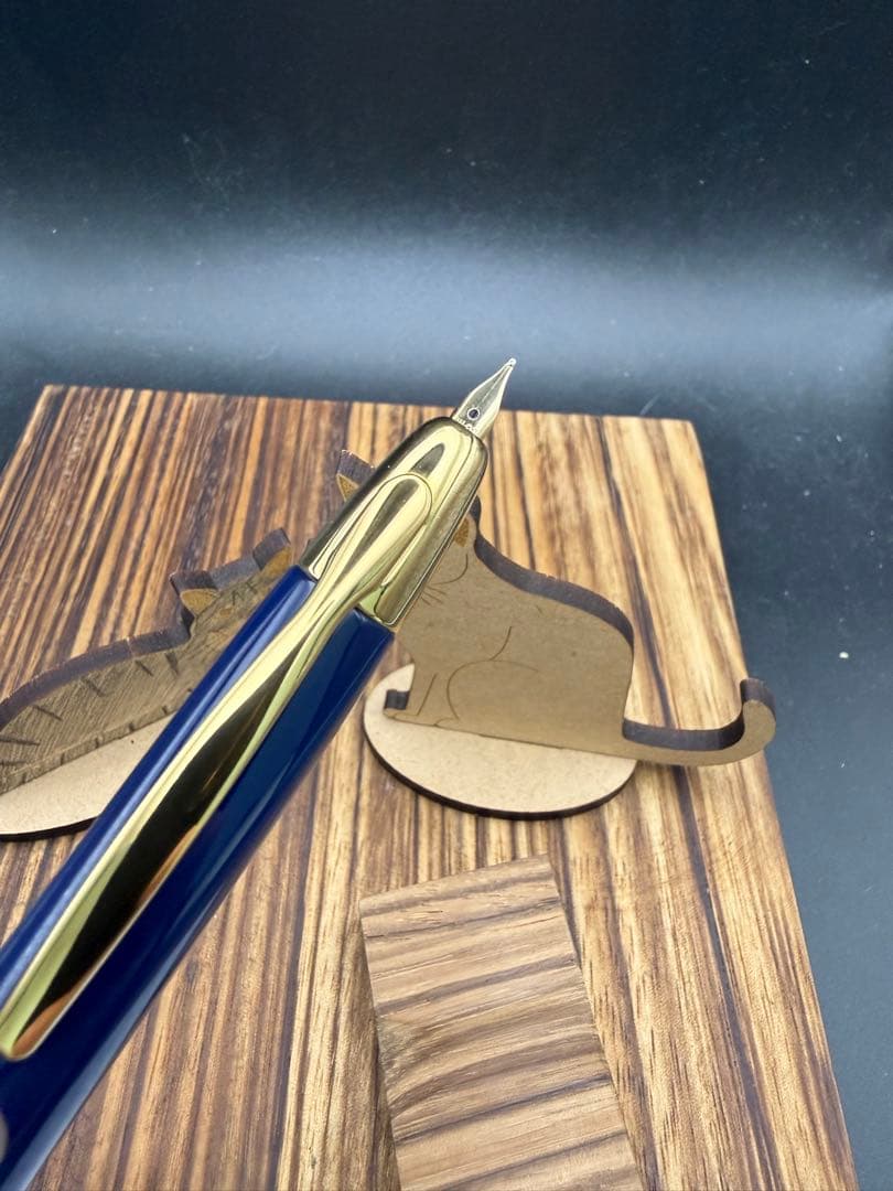 Pilot 万年筆 キャップレス 18K M ブルー