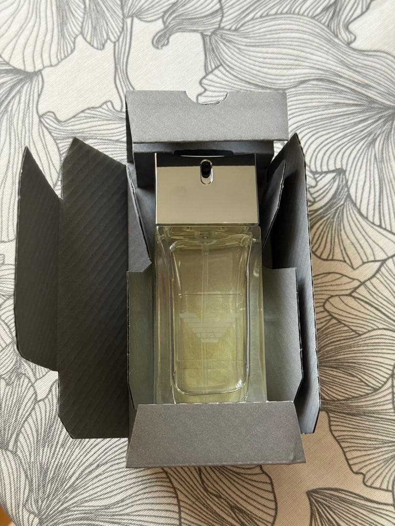 未使用近い　エンポリオアルマーニ ダイアモンズ フォーメン EDT 50ml