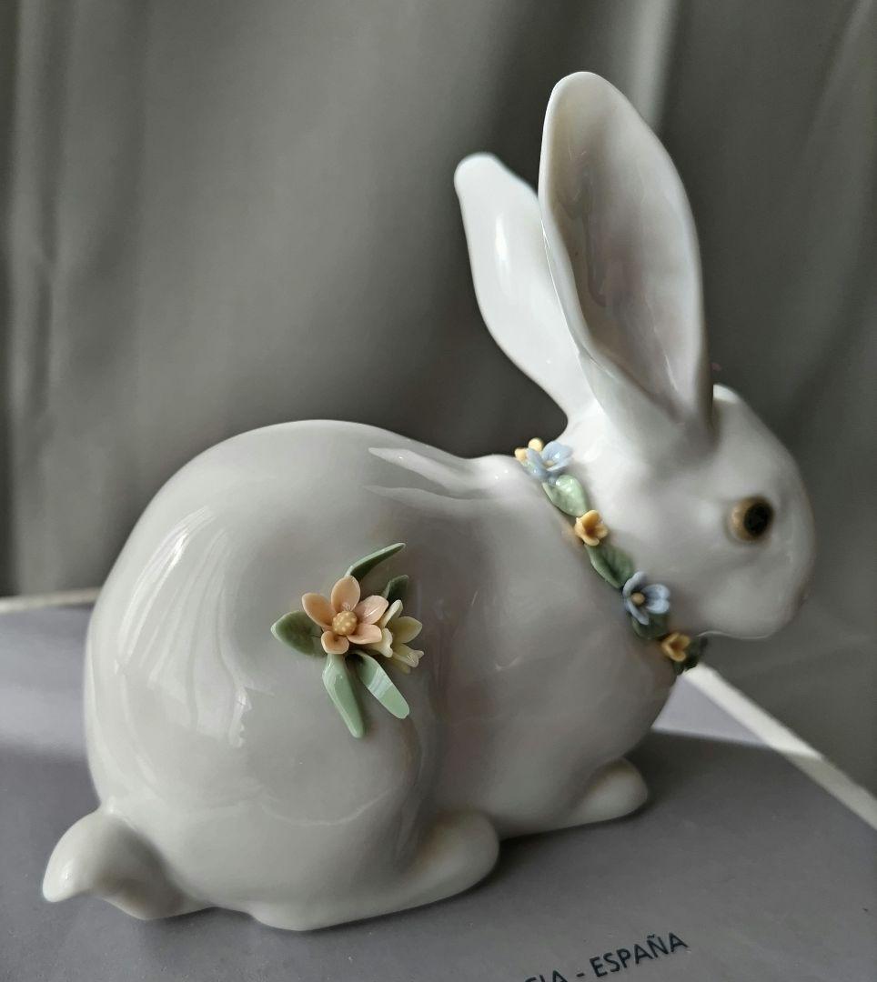 ❶リヤドロ 花飾りの白うさぎ 置物 インテリア ヴィンテージ