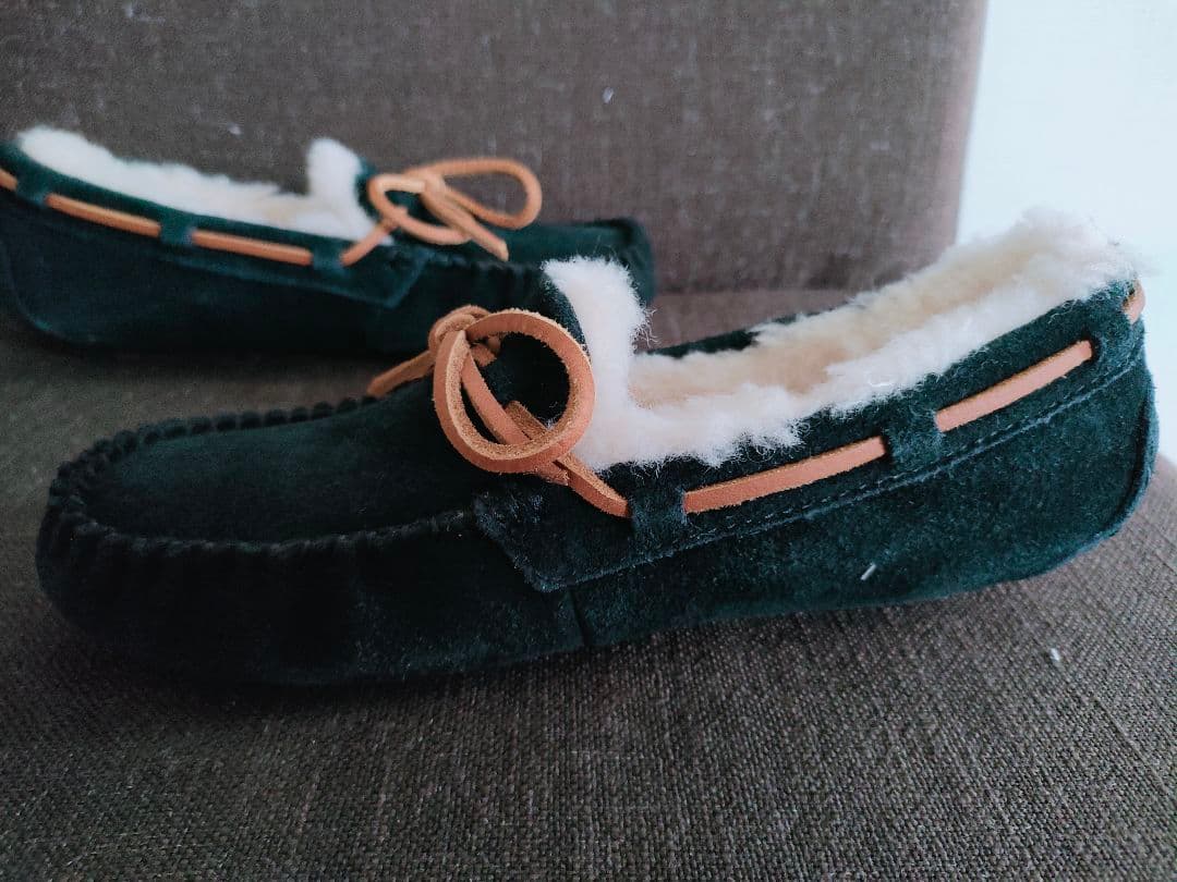 ラムネ新品　UGG アグ DAKOTA ダコタ ブラック US5 22cm