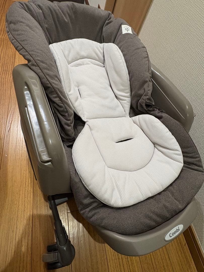 Combi ベビーラック グレー 電源コード付き