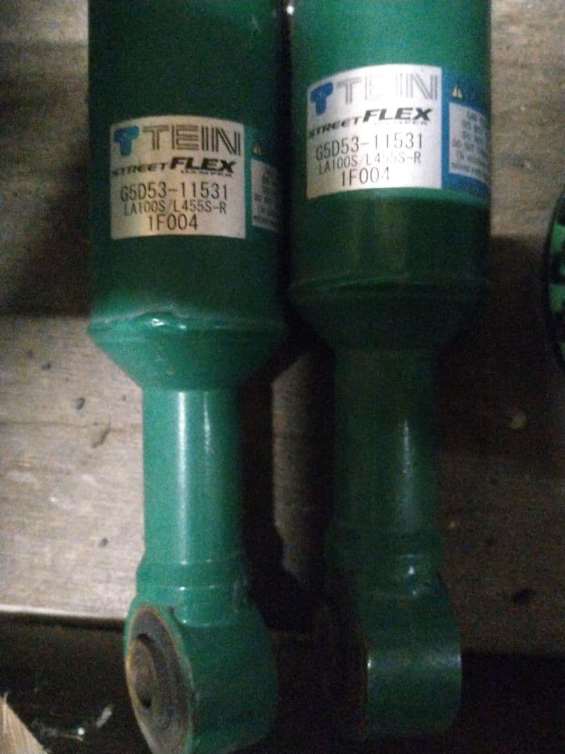 テインフルタップ車高調　前後セットla100.l455.l175