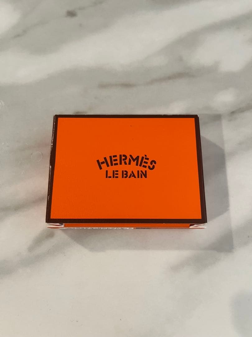 HERMES 李氏の庭　シャワージェル　ボディーローション　200ml