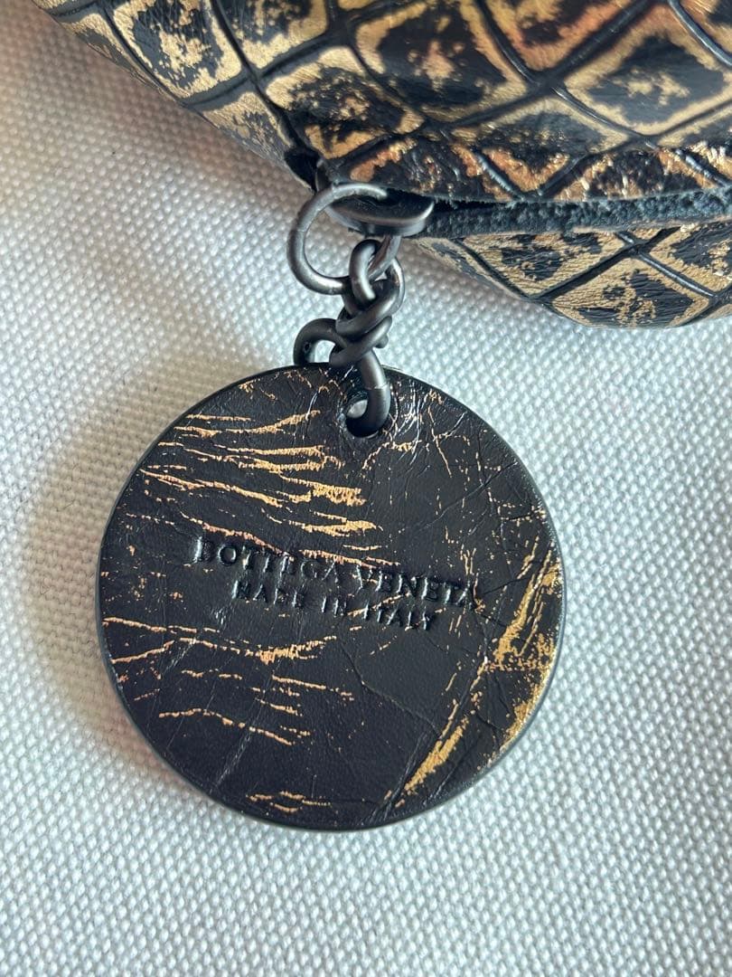 ボッテガヴェネタ ミニチェーンショルダーバッグ バタフライチャーム