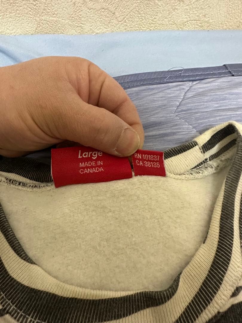 し*ま様 Supreme ゼブラ柄　クルーネック トレーナー　サイズL