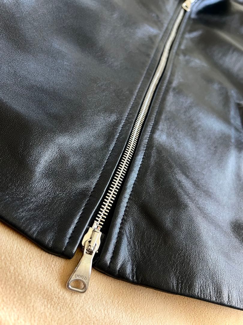 エンメティ　シングルライダースジャケット　40