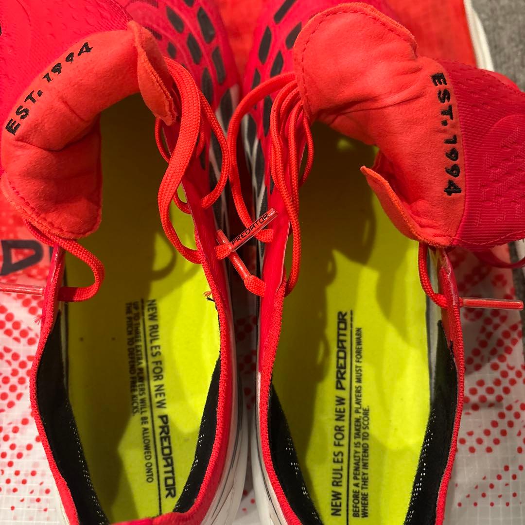 adidas Predator サッカーシューズ レッド
