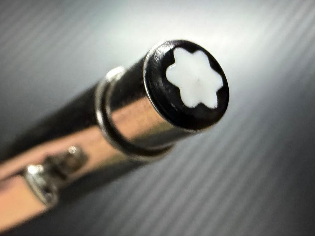 未使用に近い モンブラン ノブレスシルバー No.1957 ボールペン