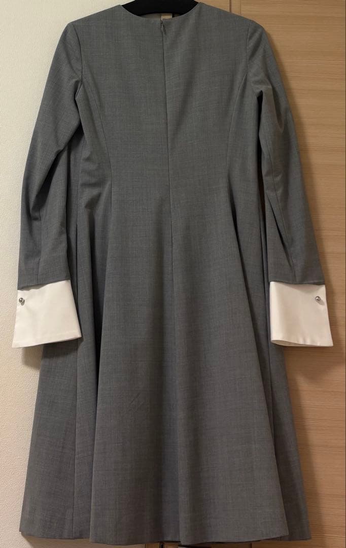 ADEAM ワンピース　グレー　パールカフスボタン　サイズ2