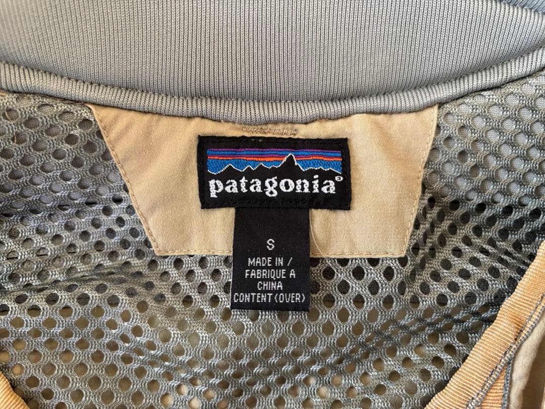 patagonia フィッシングベスト ベージュ　Sサイズ