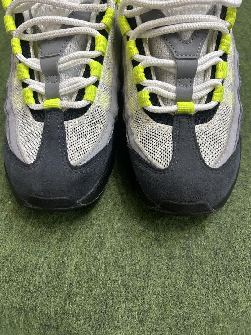 【日本未発売】Nike Air Max 95 ネオンイエロー 18.5 cm