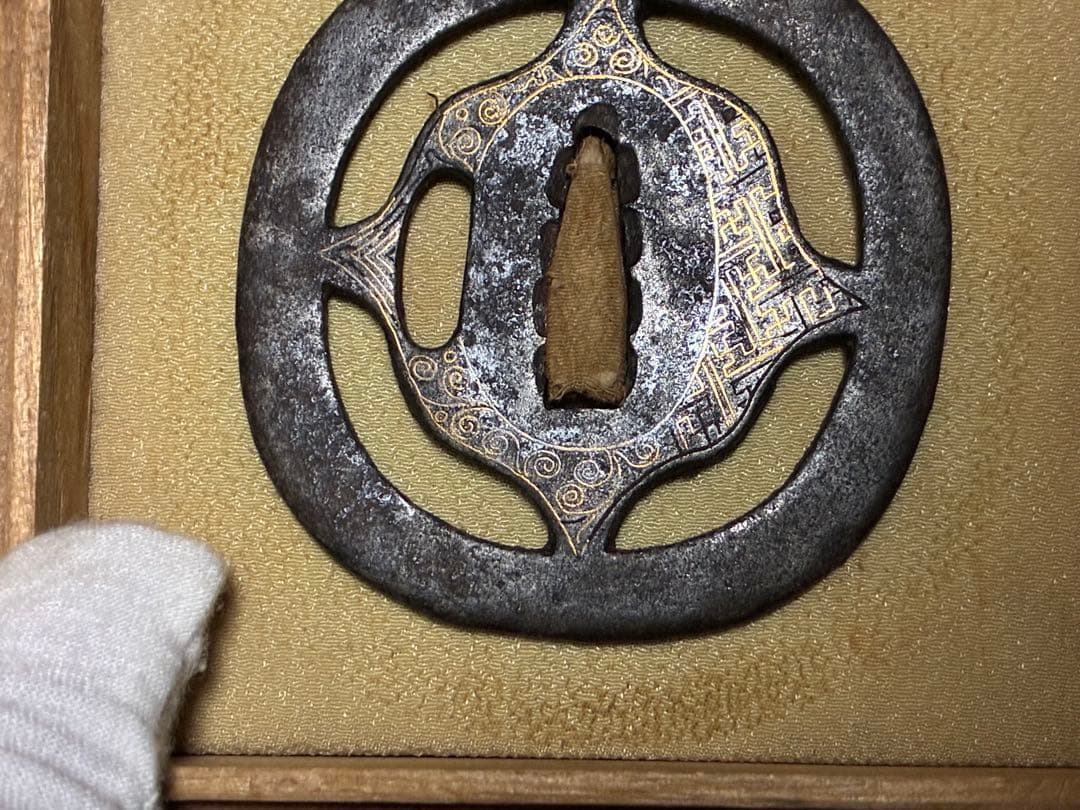 鉄製 十文字 金象嵌 鍔(つば) 刀 時代物 箱入