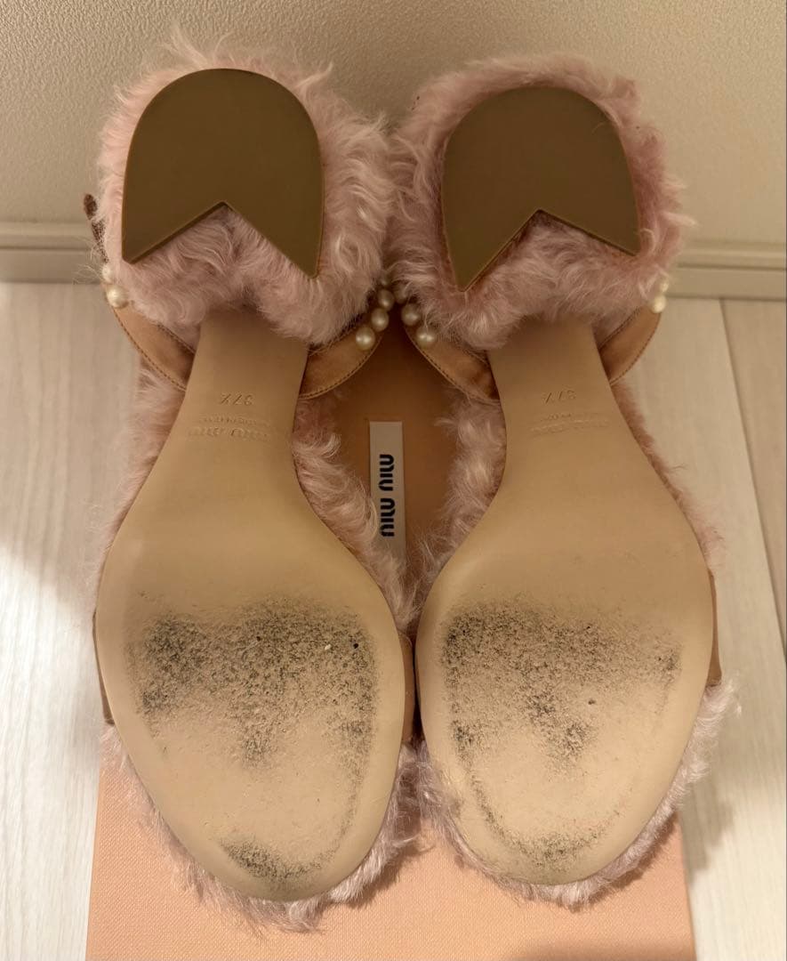 miu miu ファー＆パールサンダル