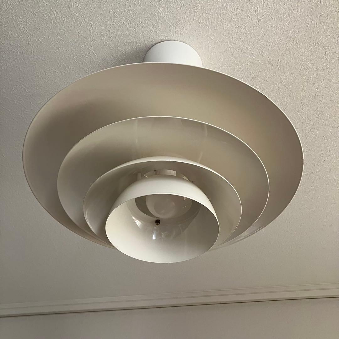 デンマーク製 ペンダントランプ talo