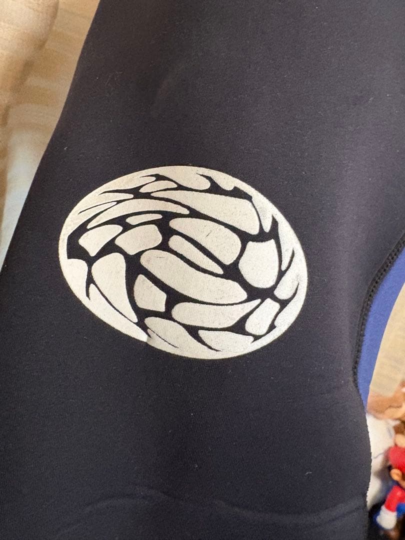 RIVALLEY BURNING BLOOD ウェットスーツ　ヒラスズキ　平鱸