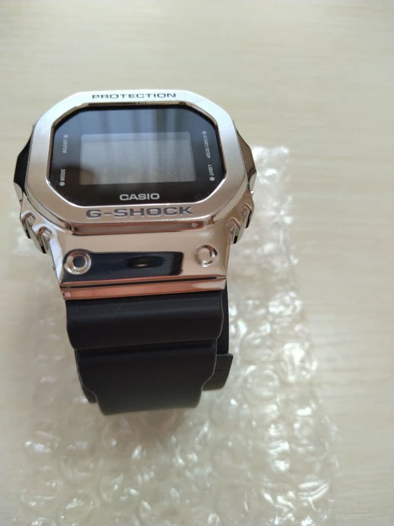 【最終価格・美品】G-SHOCK ジーショック GM-5600　デジタルシルバー