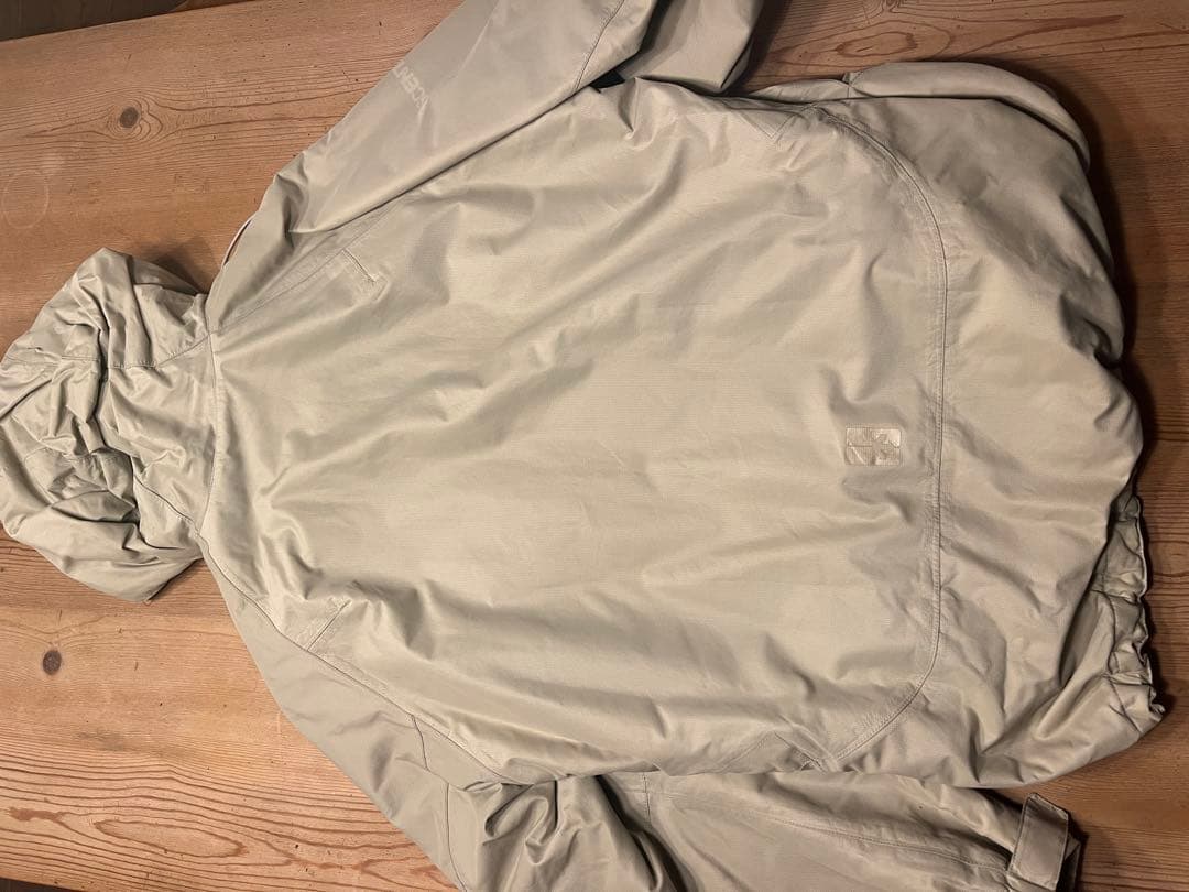 DESCENTE マウンテンジャケット　スキージャケット