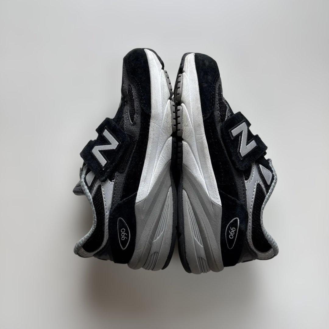 美品ニューバランス　990 キッズ