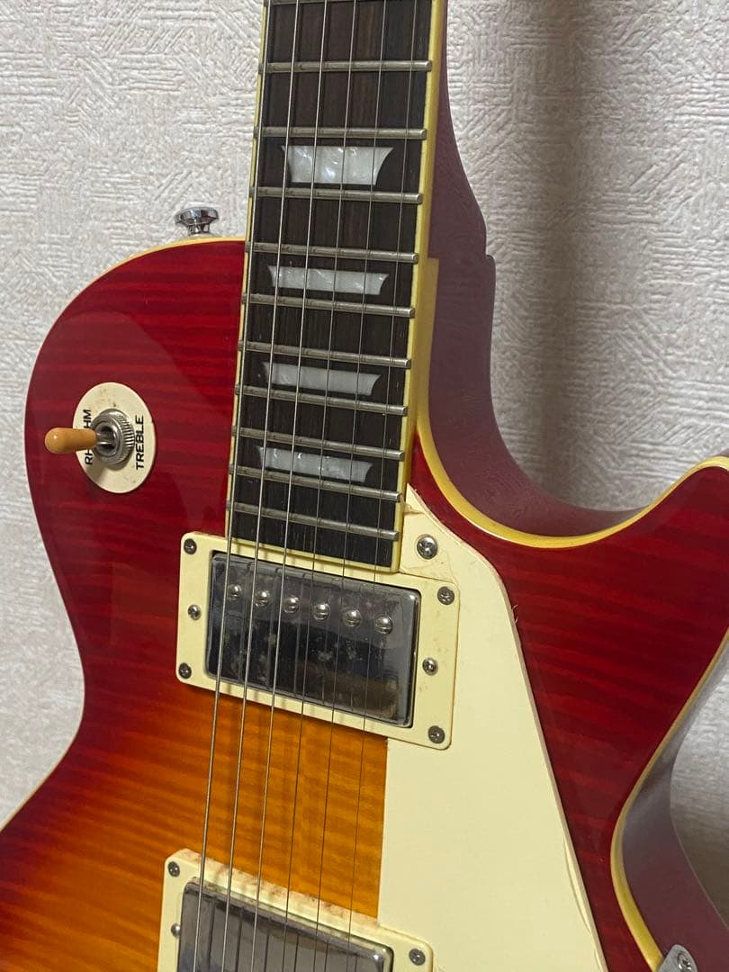 東海　TOKAI エレキギター　サンバースト　Love Rock レスポール