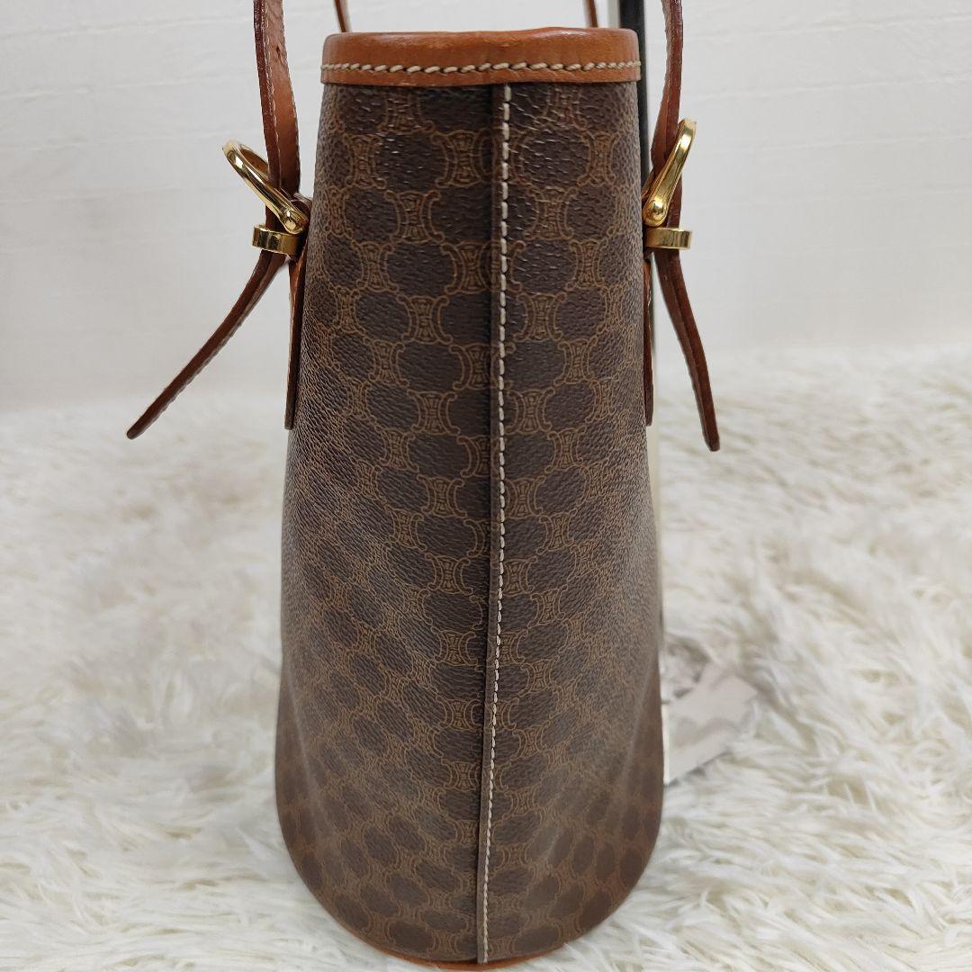 本日限定価格　セリーヌ　トートバッグ　マカダム　トリオンフ　型押し　バケツ型