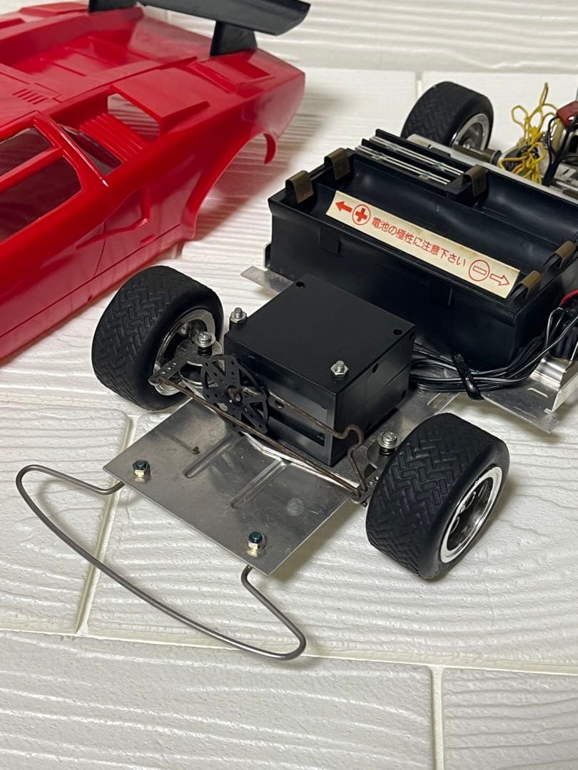 チャンピオンシリーズ 1/12スケール ランボルギーニ カウンタックＬＰ500Ｓ