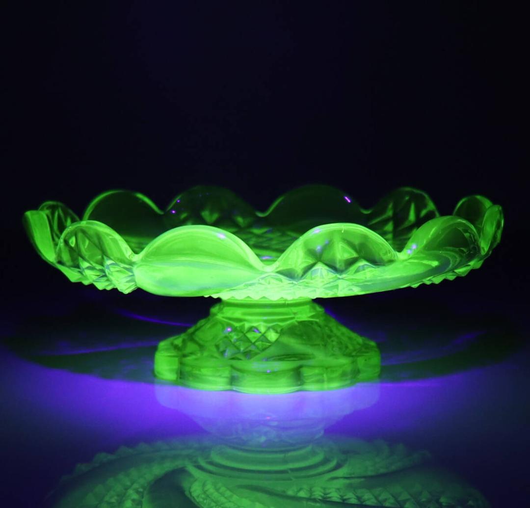 オールド・バカラ 激レアウランガラス製セルポンティーヌ コンポート アンティーク