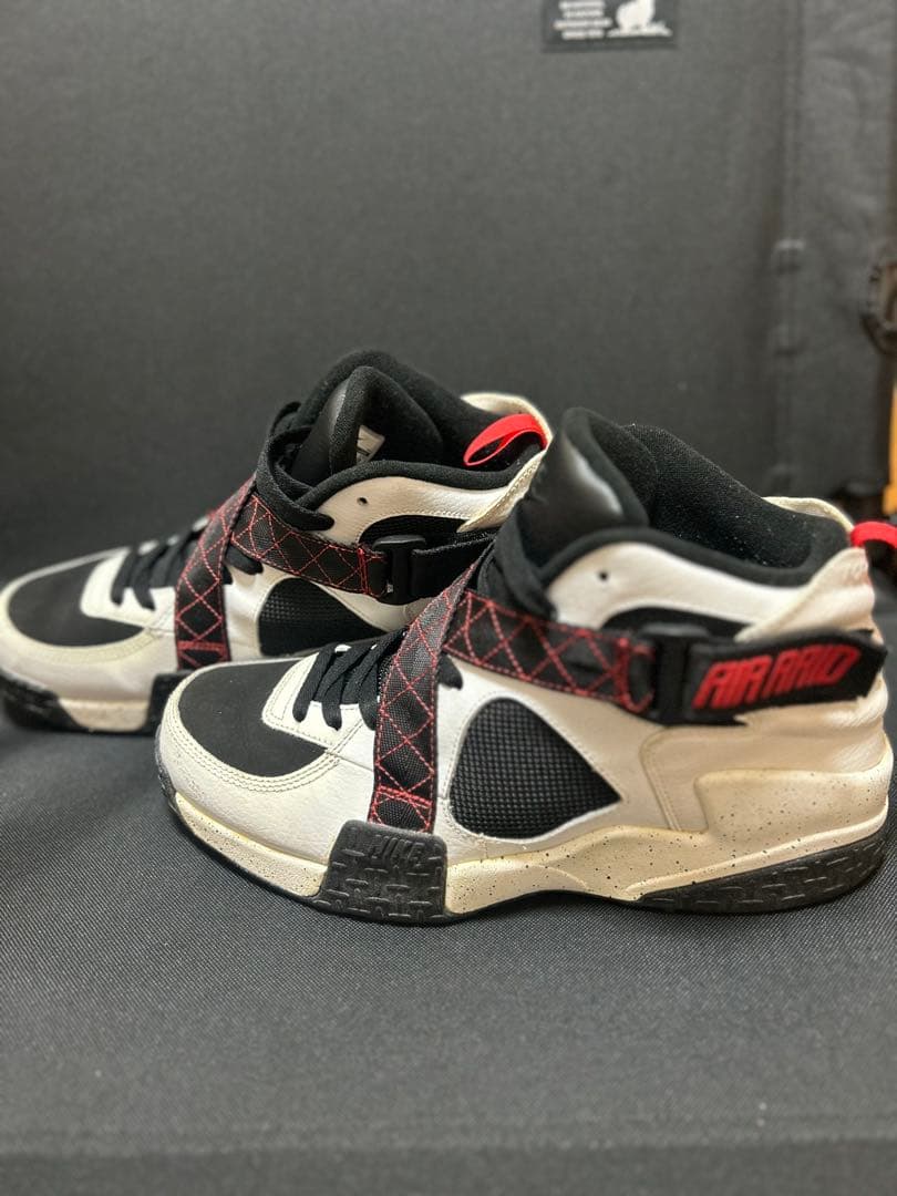 【 NIKE AIR RAID ナイキエアレイド】
