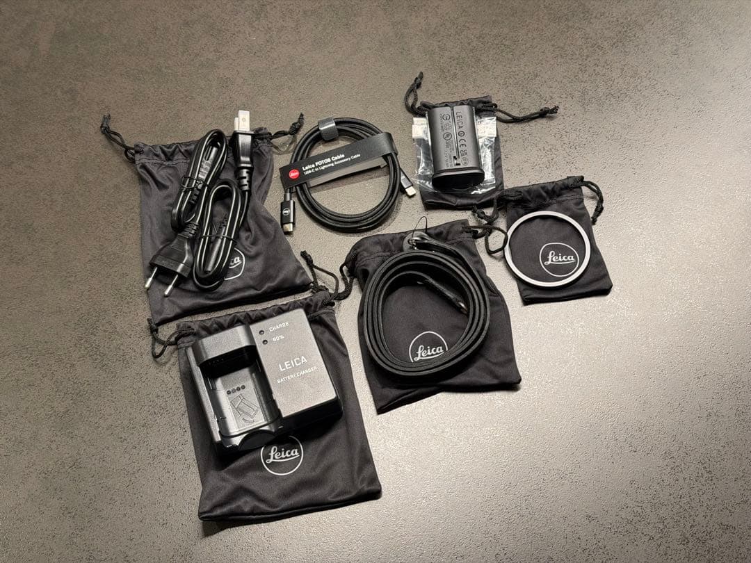 デジタルカメラ LEICA Q3 28mm