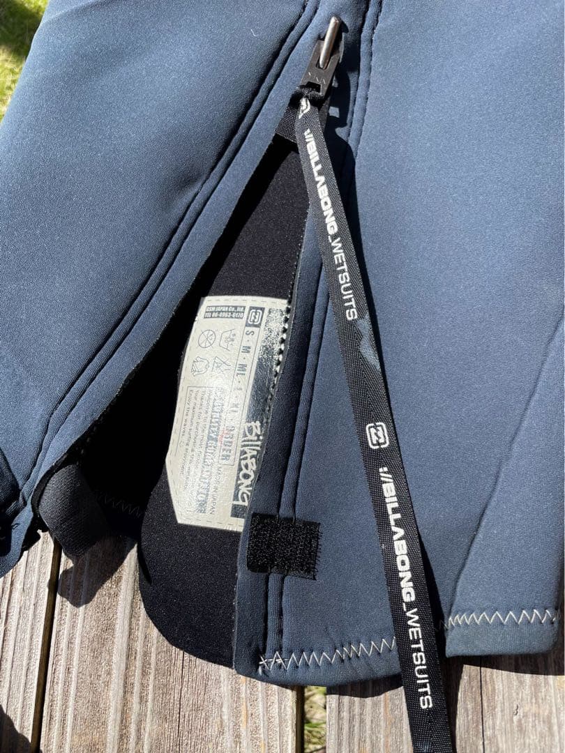 【値下げ】BILLABONG タッパー ジッパー付き レディース ジュニア