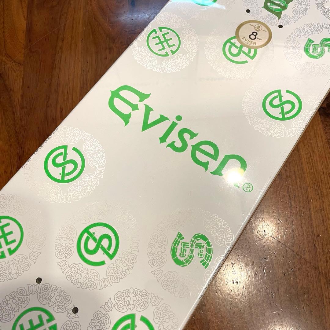 エビセン　スケボーデッキ　スケートボードデッキ　新品　未使用　8インチ